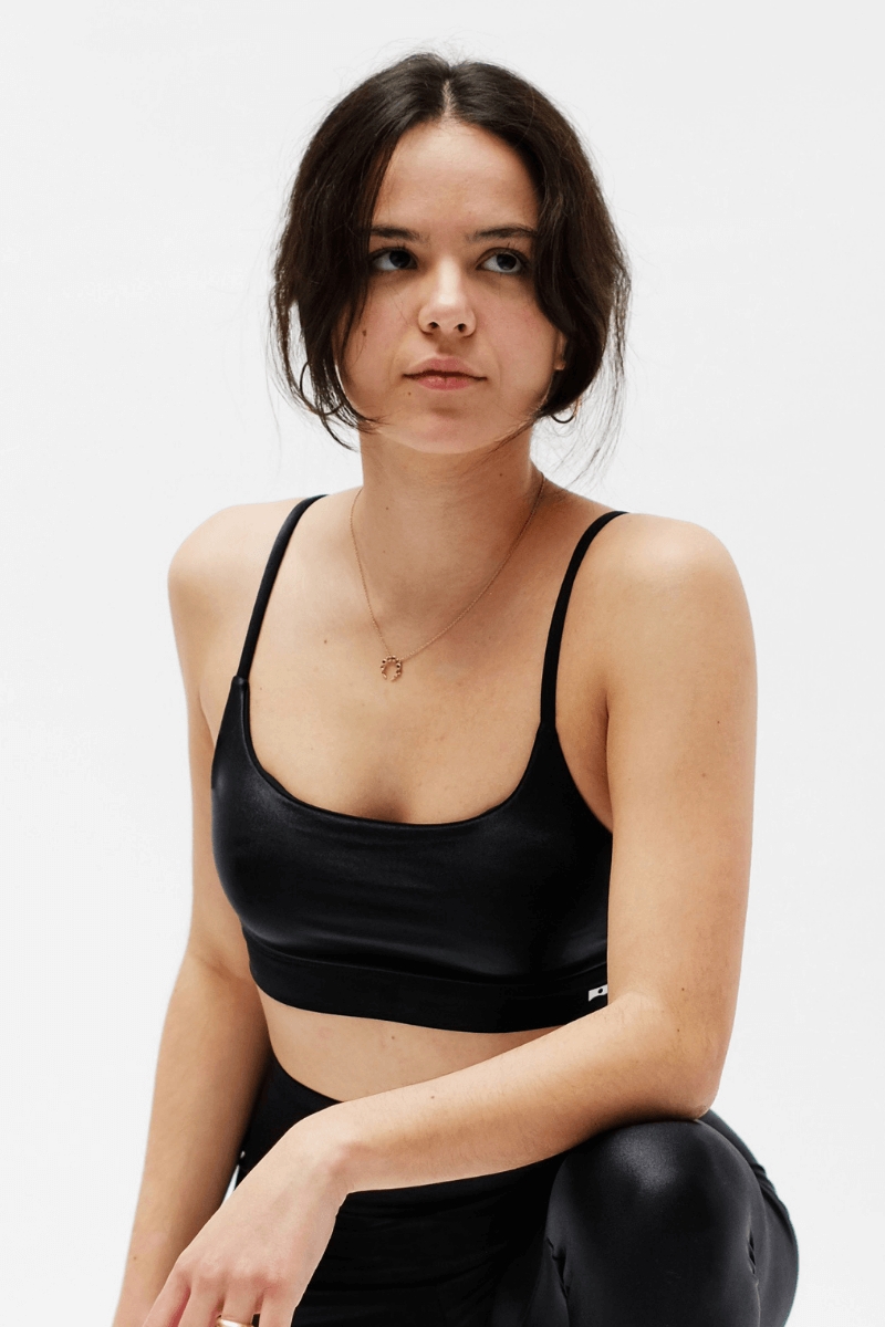 Trilha Verão - Valentina Sports Bra - R0500 COURO ECO