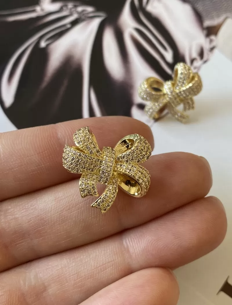 Mikabe - Gold Studded Bow Earring - MK1537