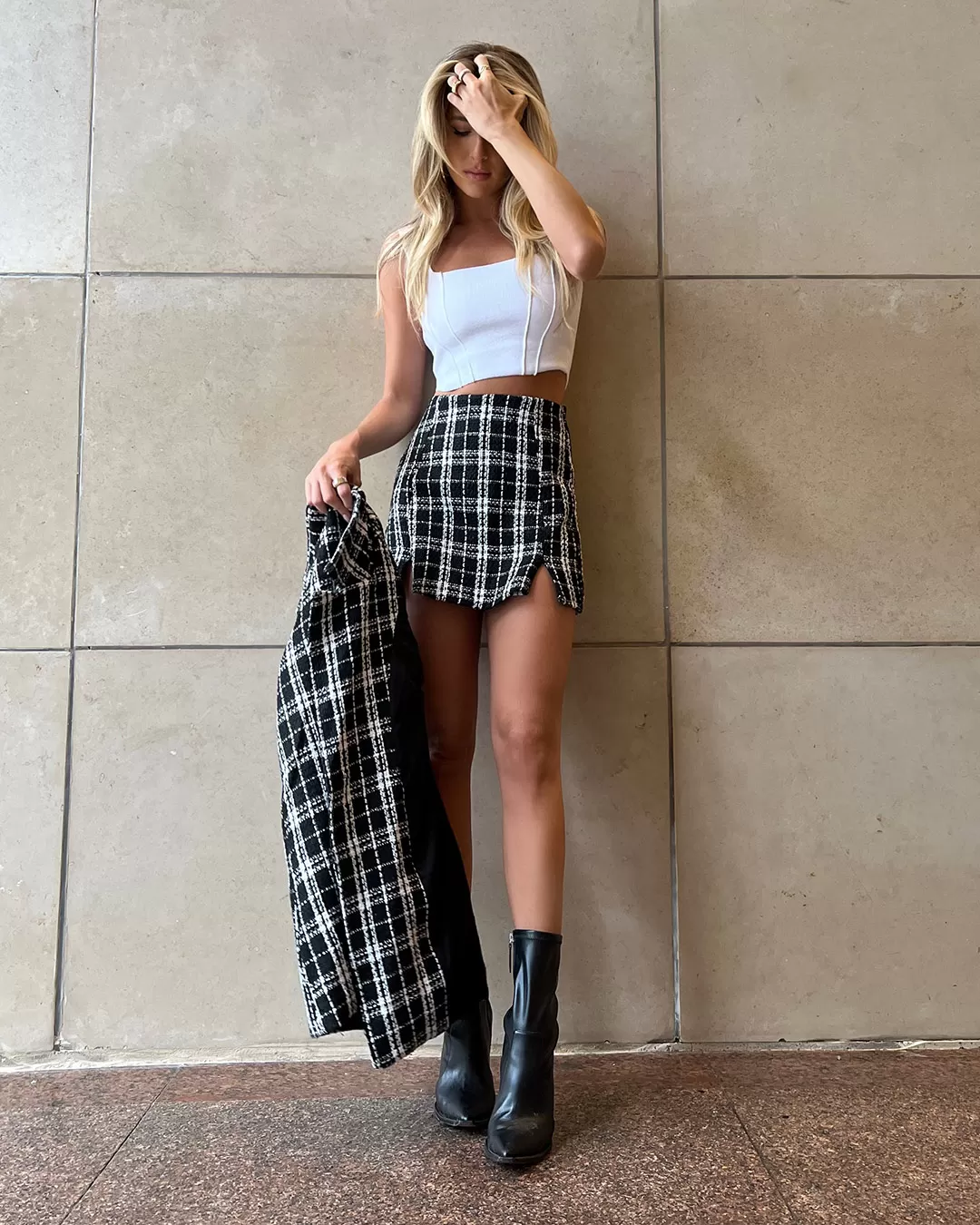 Dot Clothing - Black Dot Clothing Tweed Shorts - 1903PRETO Dot Clothing - Black Dot Clothing Tweed Shorts - 1903PRETO