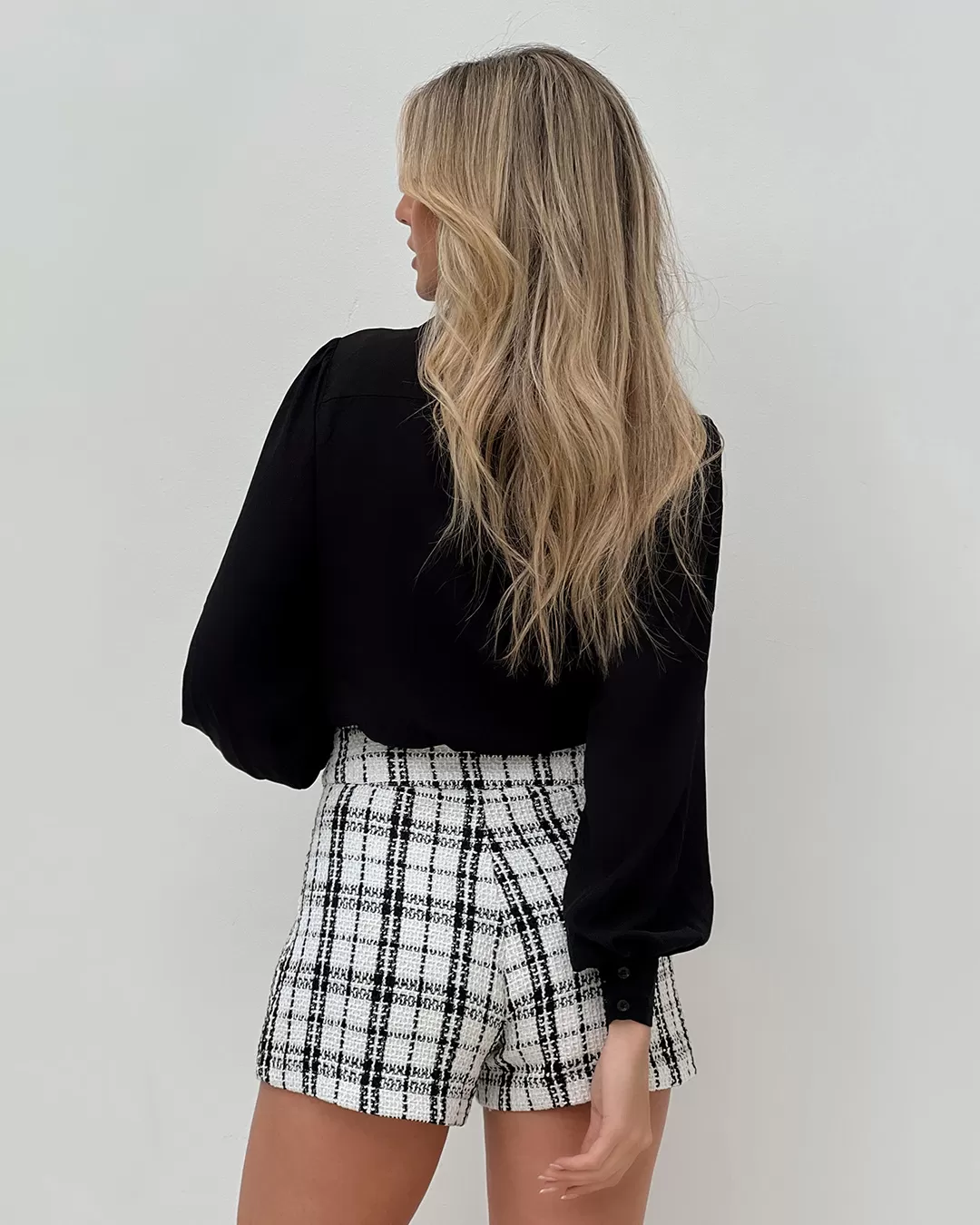 Dot Clothing - Dot Clothing Tweet Offwhite Shorts - 1927OFF Dot Clothing - Dot Clothing Tweet Offwhite Shorts - 1927OFF
