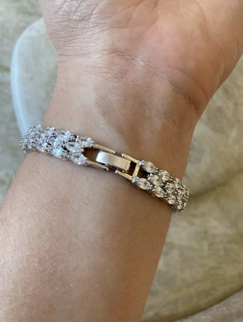 Mikabe - Riviera Triple White Rhodium Btanklet - MK1594 Mikabe - Riviera Triple White Rhodium Btanklet - MK1594