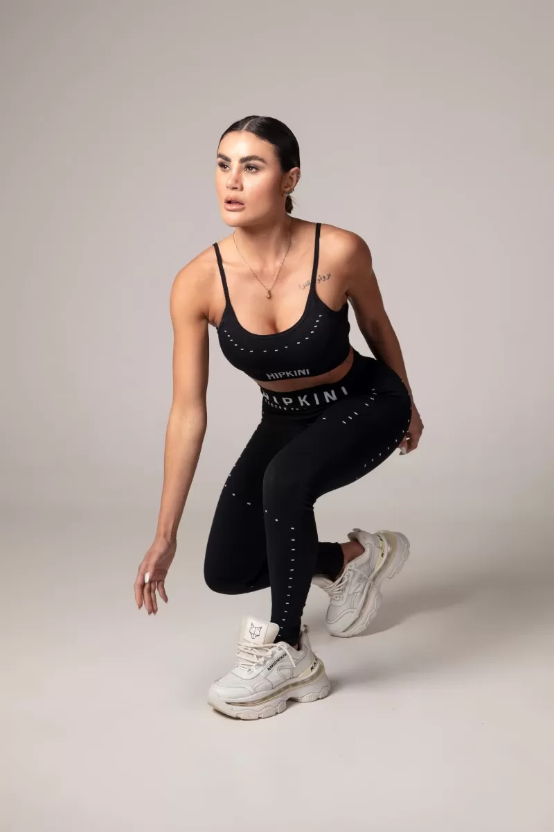 Hipkini - Top Lately Seamless Black with needlework - 33330024 Hipkini - Top Lately Seamless Black with needlework - 33330024