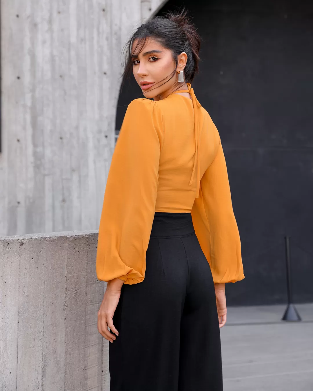 Dot Clothing - Shirt Dot Clothing Cropped Long Sleeve Mustard - 1993AMA Dot Clothing - Shirt Dot Clothing Cropped Long Sleeve Mustard - 1993AMA