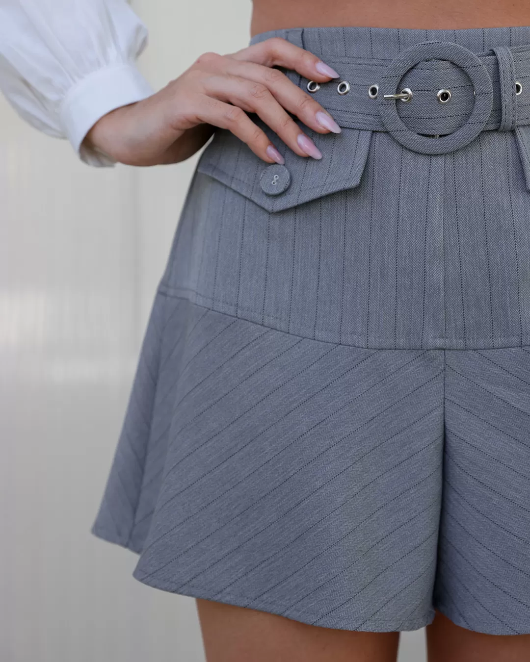 Dot Clothing - Dot Clothing Shorts with Gray Belt - 2041CINZA Dot Clothing - Dot Clothing Shorts with Gray Belt - 2041CINZA