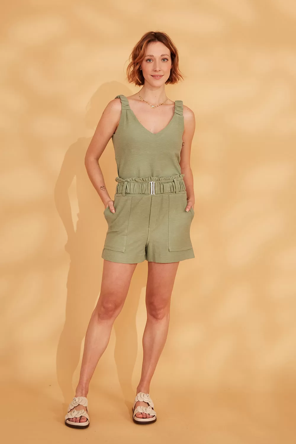 Hidrogênio - VERSAILLES GREEN Shorts With Ruched Belt - 18890417 Hidrogênio - VERSAILLES GREEN Shorts With Ruched Belt - 18890417