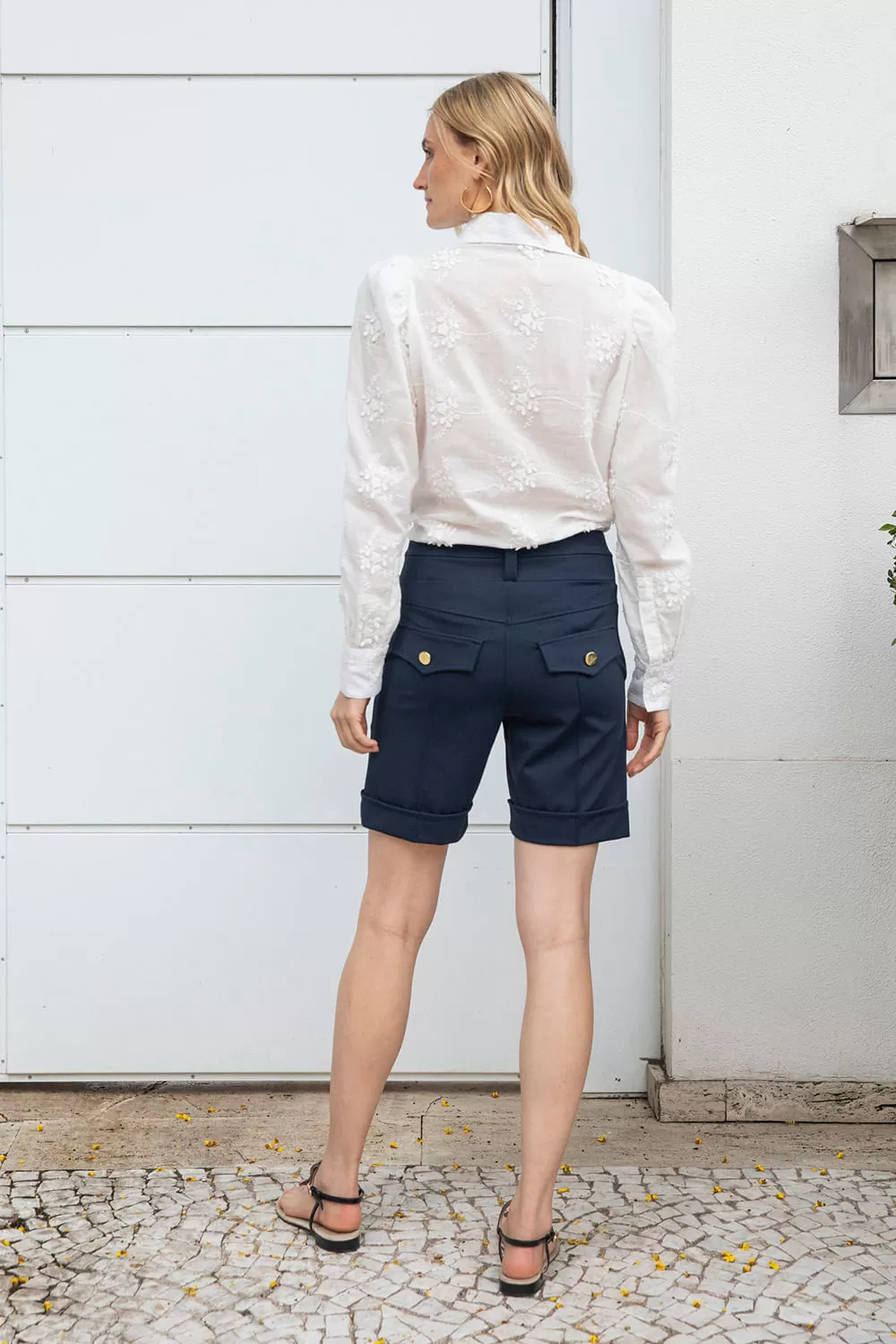 Hidrogênio - TAILORED BERMUDA WITH POCKETS AND LAPEL - 19219004 Hidrogênio - TAILORED BERMUDA WITH POCKETS AND LAPEL - 19219004