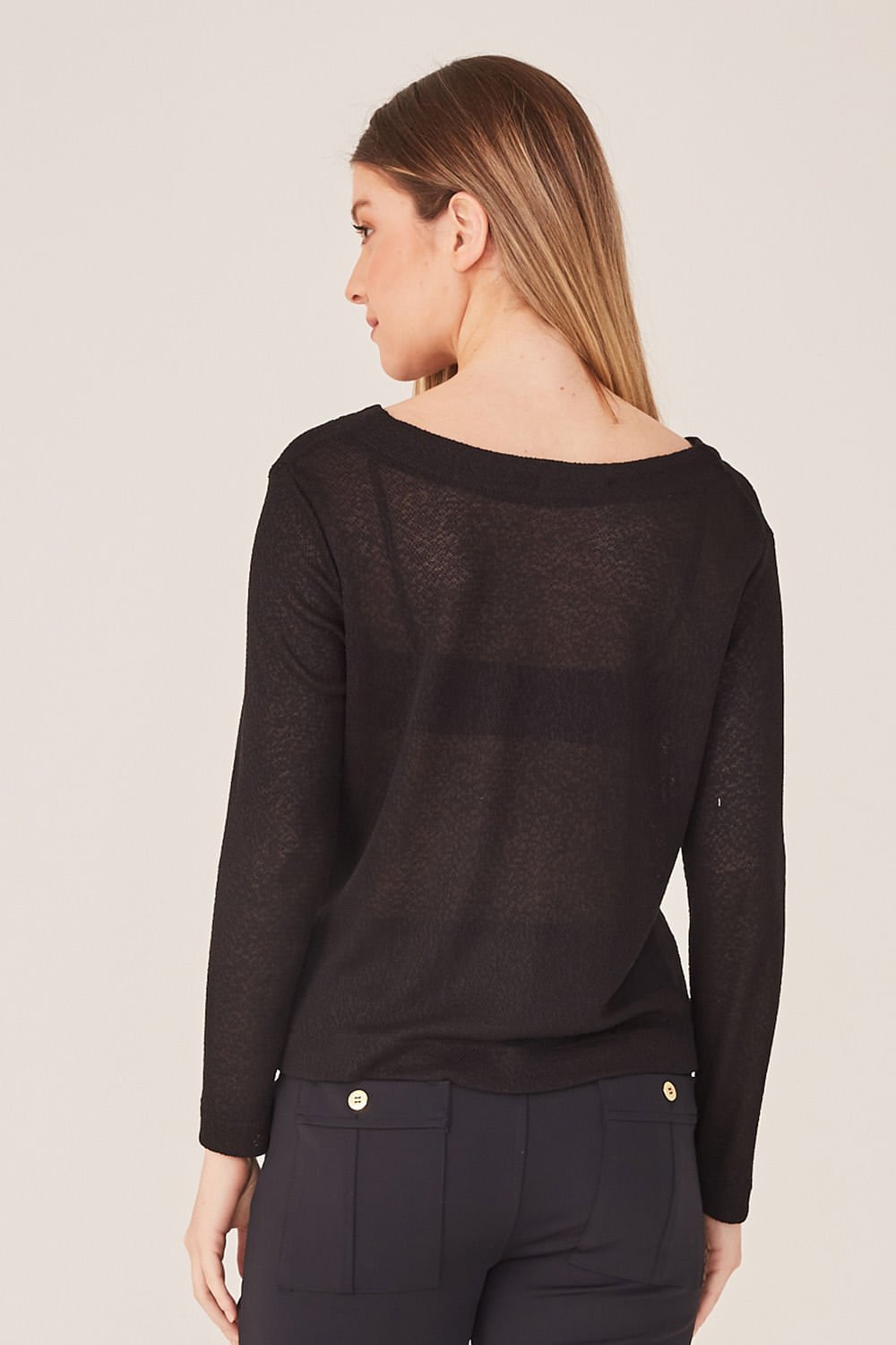 Hidrogênio - BLUSA COM NÓS E TRANSPASSE NA FRENTE PRETO - 19339001 Hidrogênio - BLUSA COM NÓS E TRANSPASSE NA FRENTE PRETO - 19339001