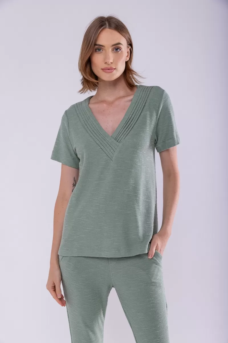 Hidrogênio - BLOUSE WITH PLEAS ON THE NECKLINE - 18745398 Hidrogênio - BLOUSE WITH PLEAS ON THE NECKLINE - 18745398
