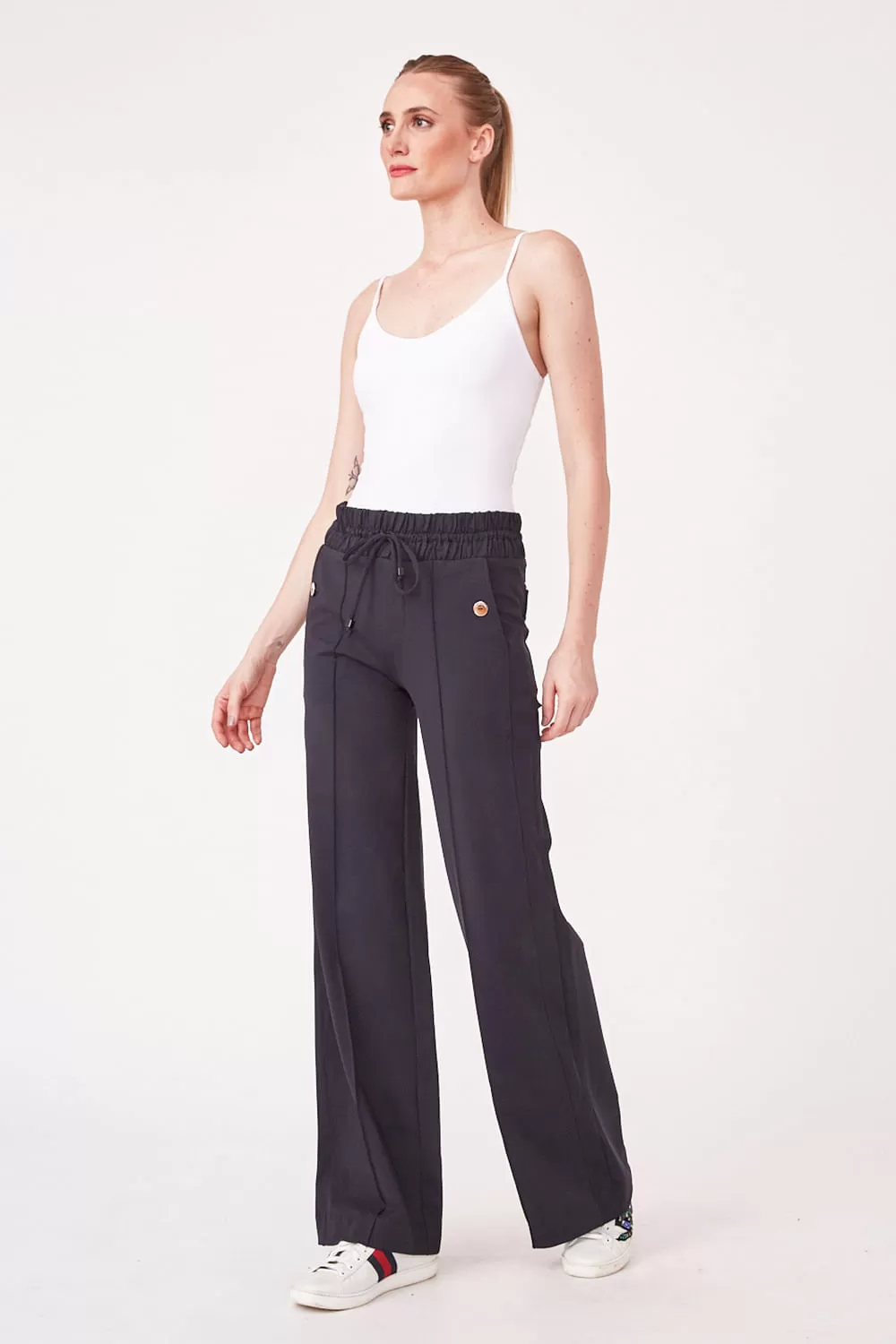 Hidrogênio - SAMANTA STRAIGHT TROUSERS WITH BLACK CUT POCKET - 19539001 Hidrogênio - SAMANTA STRAIGHT TROUSERS WITH BLACK CUT POCKET - 19539001