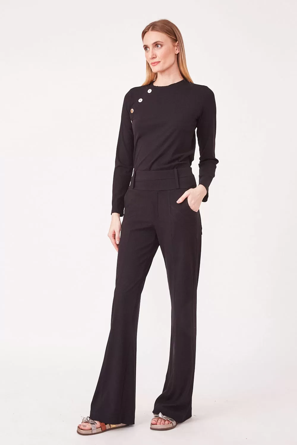 Hidrogênio - STRAIGHT TROUSERS WITH POCKETS AND CUTOUTS CAMILLE BLACK - 19445001 Hidrogênio - STRAIGHT TROUSERS WITH POCKETS AND CUTOUTS CAMILLE BLACK - 19445001