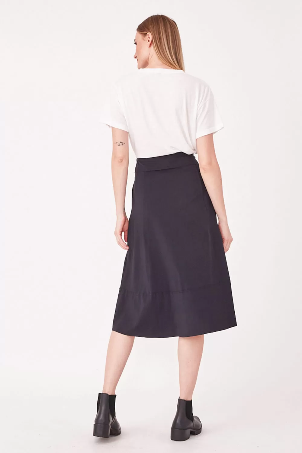 Hidrogênio - BLACK THREAD MIDI SKIRT - 19612001 Hidrogênio - BLACK THREAD MIDI SKIRT - 19612001