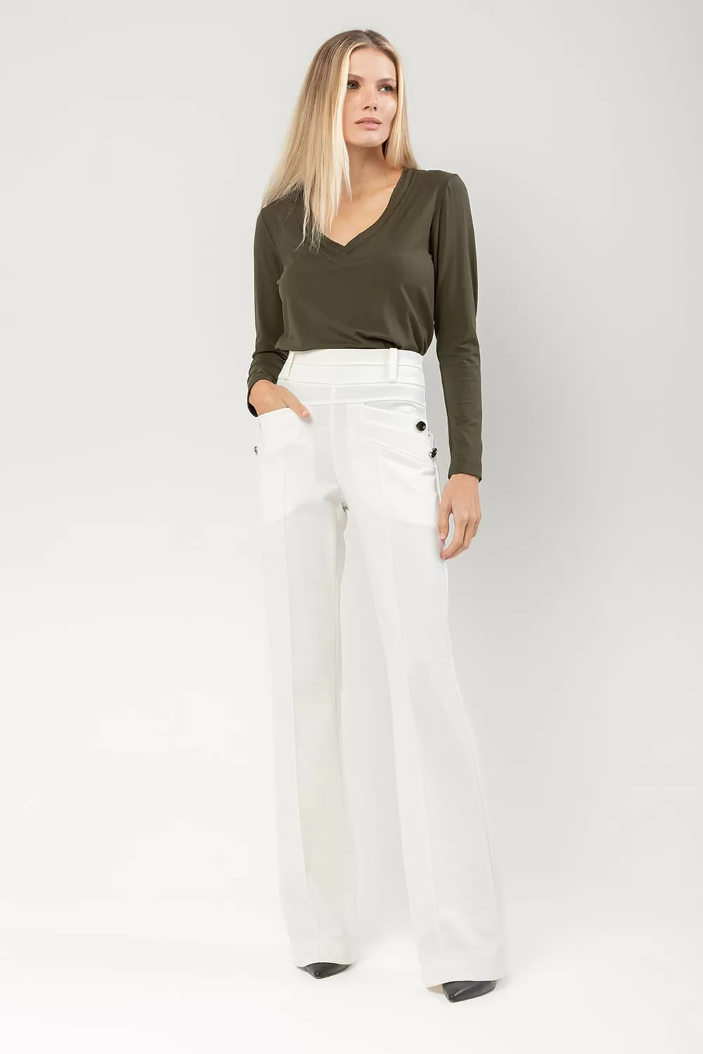 Hidrogênio - FLARE AMORA CALCA OFF WHITE - 19507018 Hidrogênio - FLARE AMORA CALCA OFF WHITE - 19507018