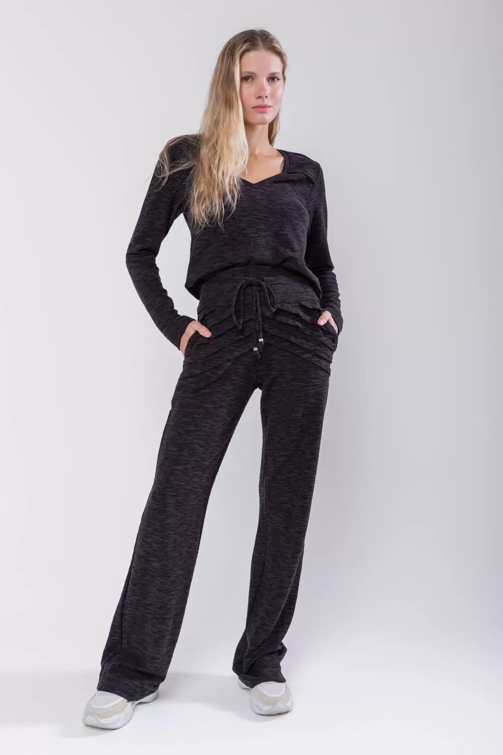 Hidrogênio - MARIANA STRAIGHT TROUSERS BLACK - 19751001 Hidrogênio - MARIANA STRAIGHT TROUSERS BLACK - 19751001