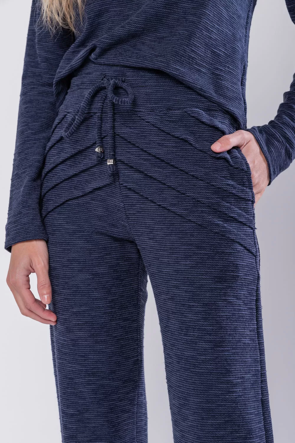 Hidrogênio - MARIANA MARINHO STRAIGHT TROUSERS - 19751004 Hidrogênio - MARIANA MARINHO STRAIGHT TROUSERS - 19751004