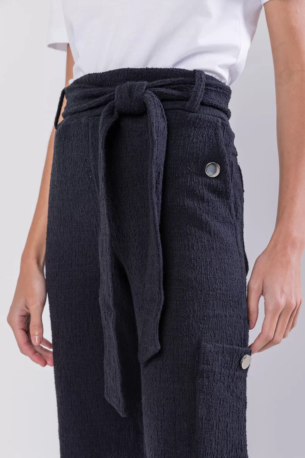 Hidrogênio - CAMELIA PANTALONA PANTS WITH SIDE POCKETS BLACK - 19039001 Hidrogênio - CAMELIA PANTALONA PANTS WITH SIDE POCKETS BLACK - 19039001