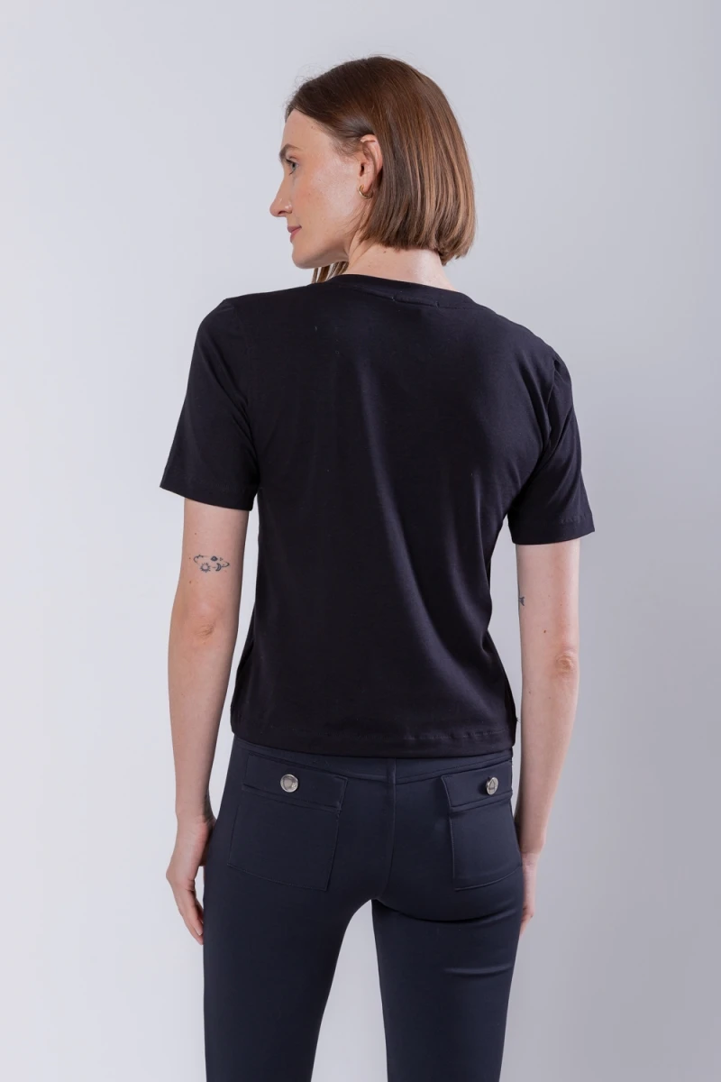 Hidrogênio - BLUSA BÁSICA DE MALHA PRETO - 19734001