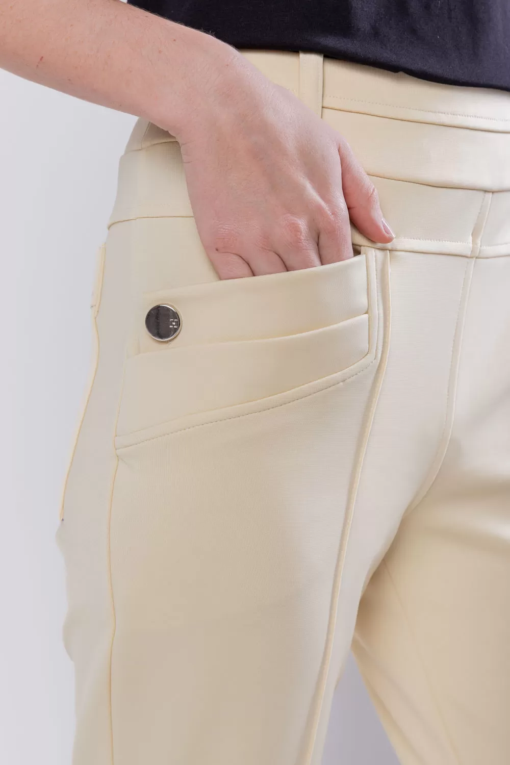 Hidrogênio - CAMILA BEIGE FISHERMAN PANTS - 19510003 Hidrogênio - CAMILA BEIGE FISHERMAN PANTS - 19510003