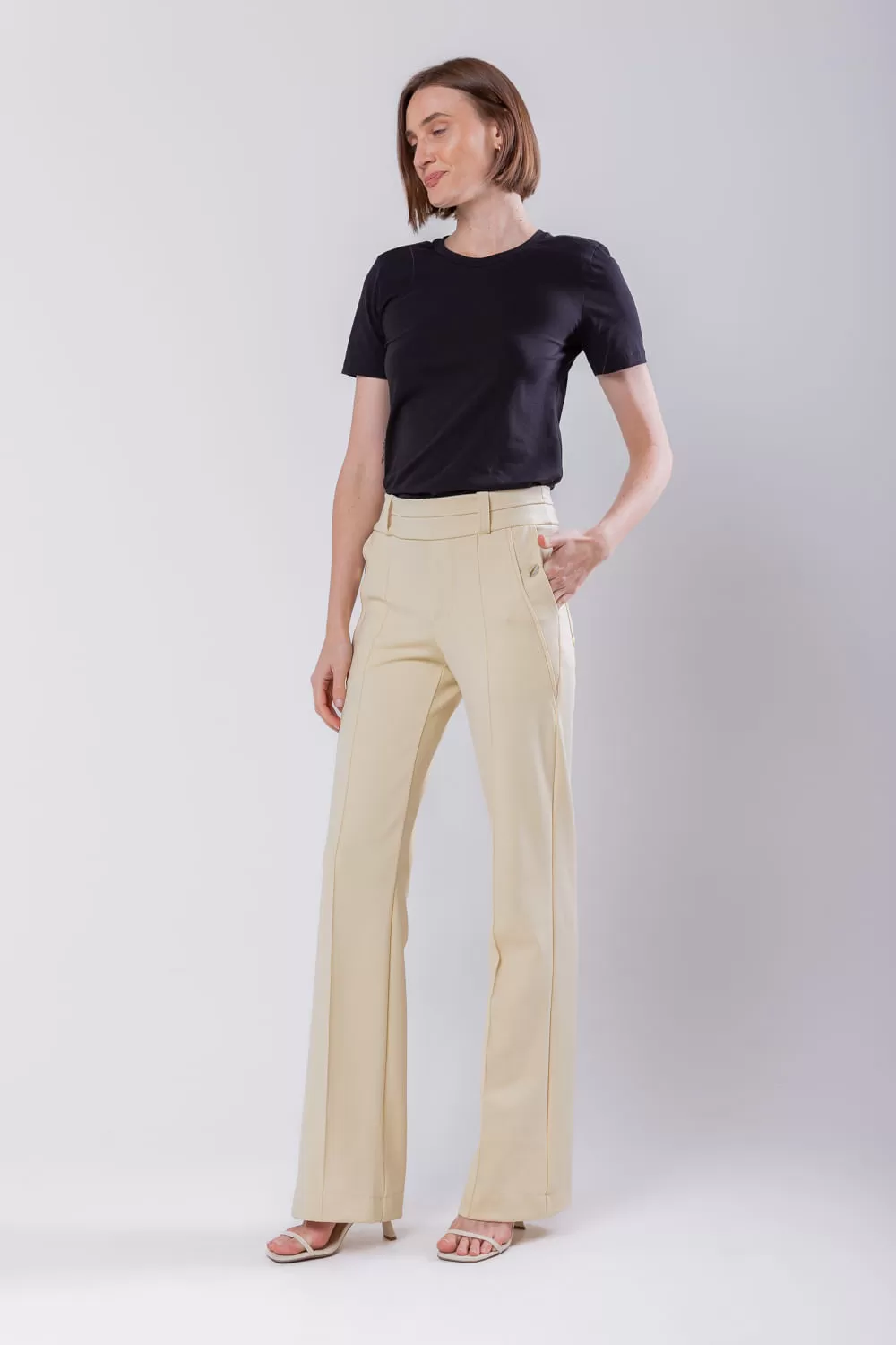 Hidrogênio - KIARA BEIGE FLARE PANTS - 19654003 Hidrogênio - KIARA BEIGE FLARE PANTS - 19654003