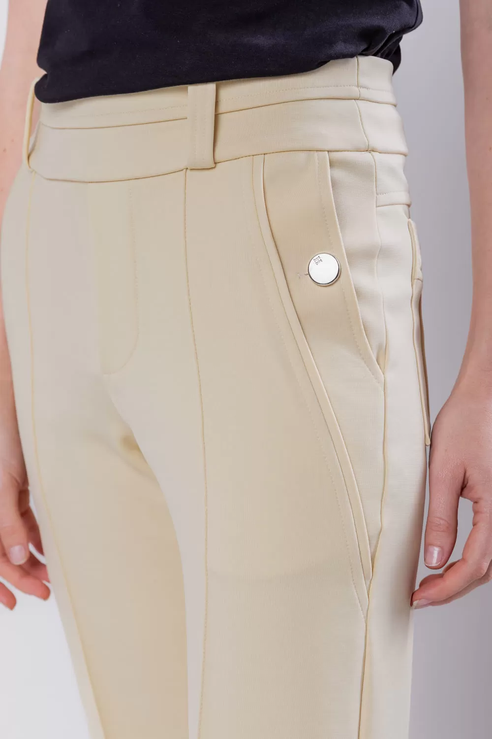 Hidrogênio - KIARA BEIGE FLARE PANTS - 19654003 Hidrogênio - KIARA BEIGE FLARE PANTS - 19654003