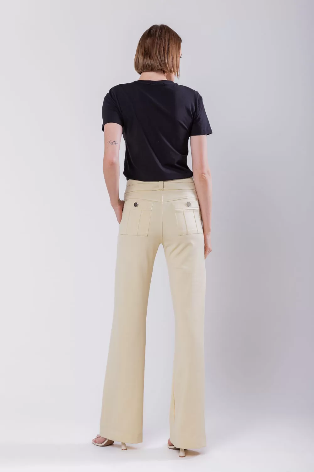 Hidrogênio - KIARA BEIGE FLARE PANTS - 19654003 Hidrogênio - KIARA BEIGE FLARE PANTS - 19654003