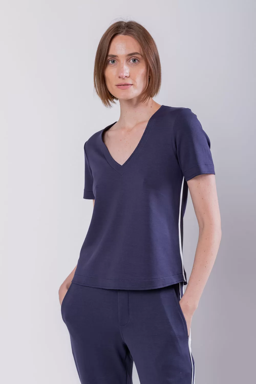 Hidrogênio - V-NECK BLOUSE WITH NAVY LIVING - 19496004 Hidrogênio - V-NECK BLOUSE WITH NAVY LIVING - 19496004