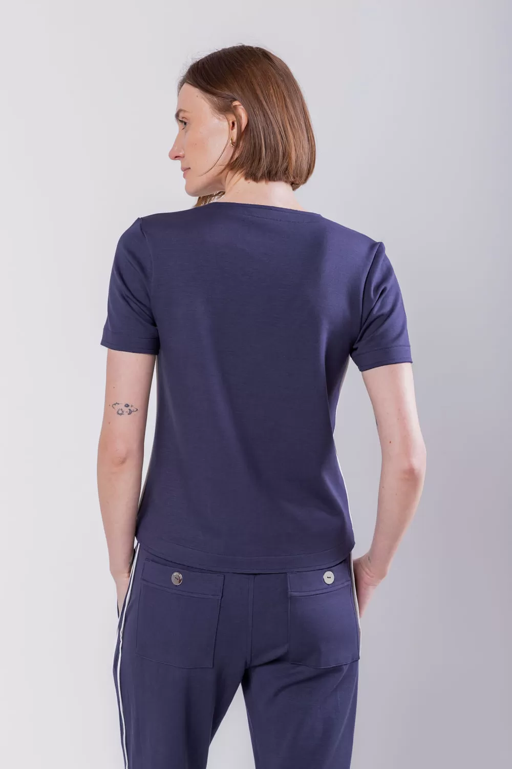 Hidrogênio - V-NECK BLOUSE WITH NAVY LIVING - 19496004 Hidrogênio - V-NECK BLOUSE WITH NAVY LIVING - 19496004