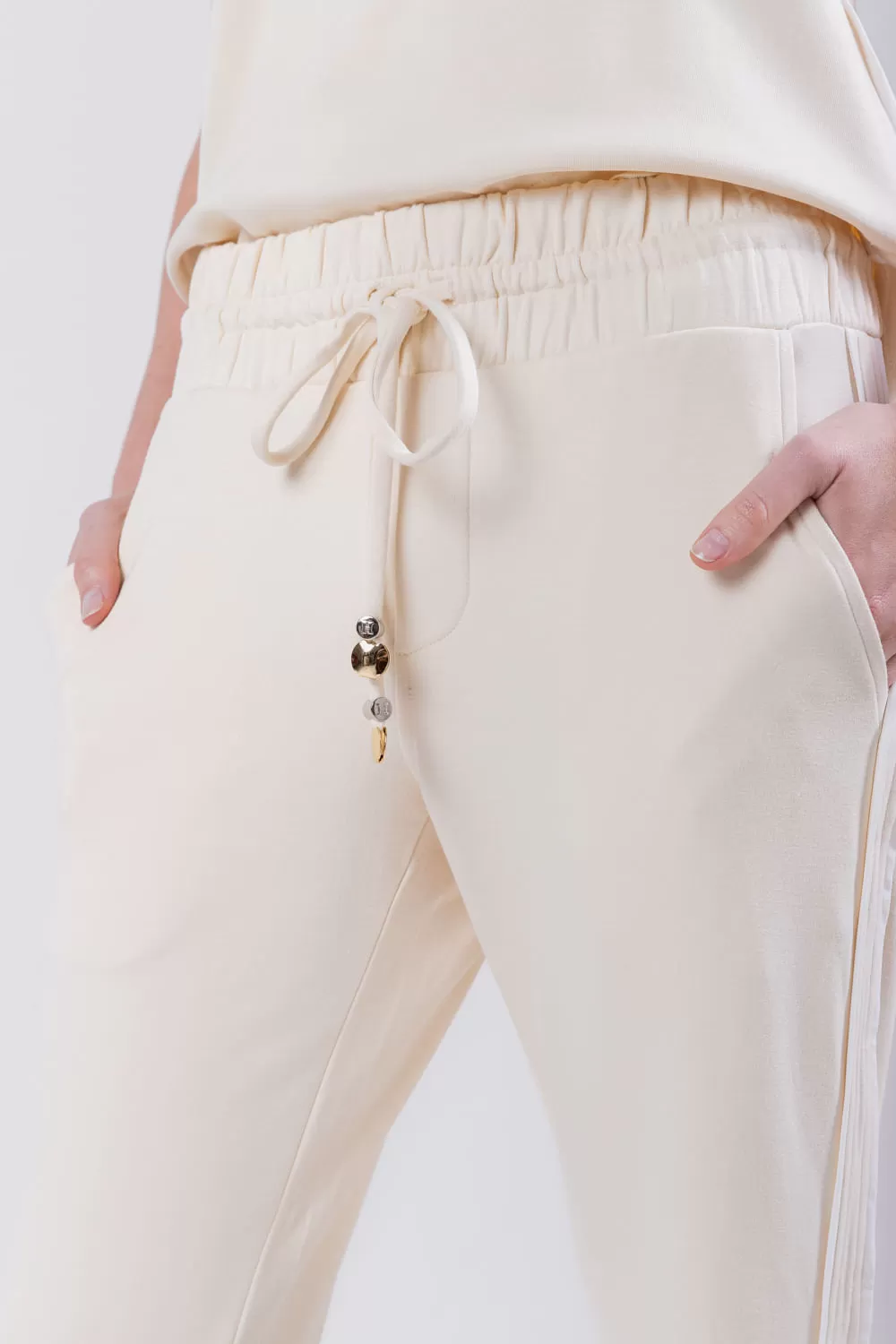Hidrogênio - ODETE BEIGE FLARE PANTS - 19492003 Hidrogênio - ODETE BEIGE FLARE PANTS - 19492003