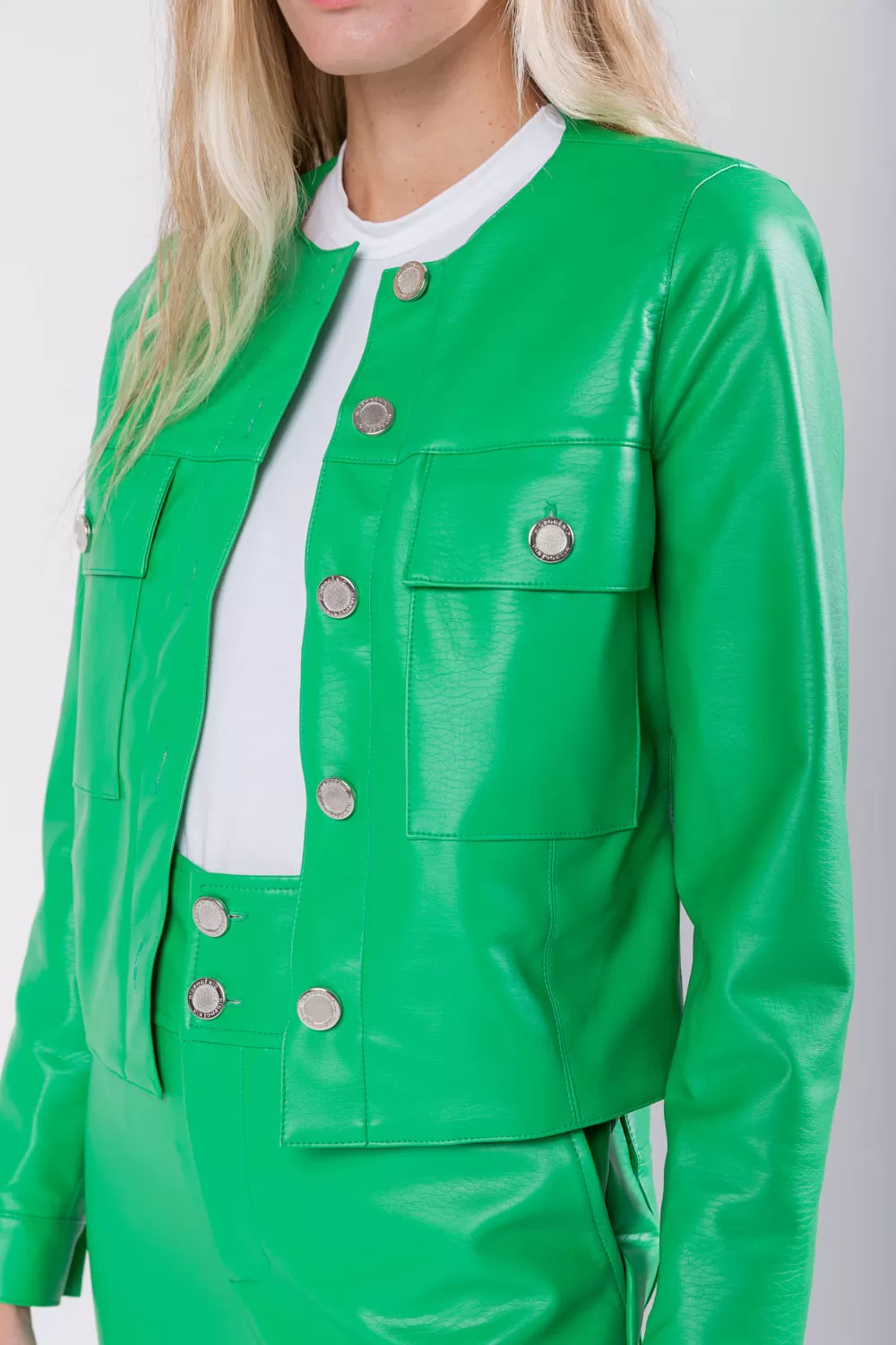 Hidrogênio - HILLS GREEN LEATHER JACKET WITH BUTTONS AND POCKETS - 19745500 Hidrogênio - HILLS GREEN LEATHER JACKET WITH BUTTONS AND POCKETS - 19745500