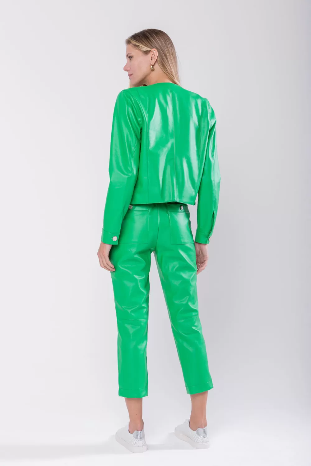 Hidrogênio - HILLS GREEN LEATHER JACKET WITH BUTTONS AND POCKETS - 19745500 Hidrogênio - HILLS GREEN LEATHER JACKET WITH BUTTONS AND POCKETS - 19745500