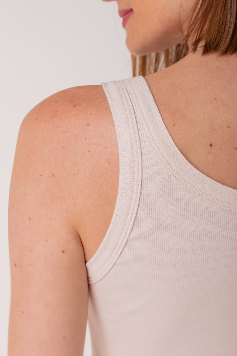 Hidrogênio - OFFWHITE ROUND NECK RIBBED VAT - 19760018 Hidrogênio - OFFWHITE ROUND NECK RIBBED VAT - 19760018