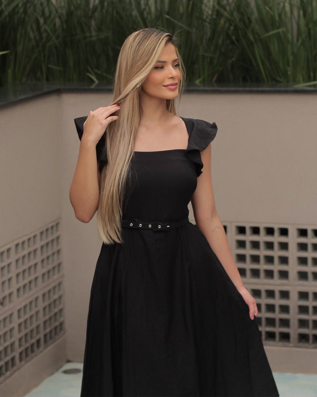 Miss Misses - Miss Misses Evase Midi Dress With Frills Black - 54101PRETO Miss Misses - Miss Misses Evase Midi Dress With Frills Black - 54101PRETO