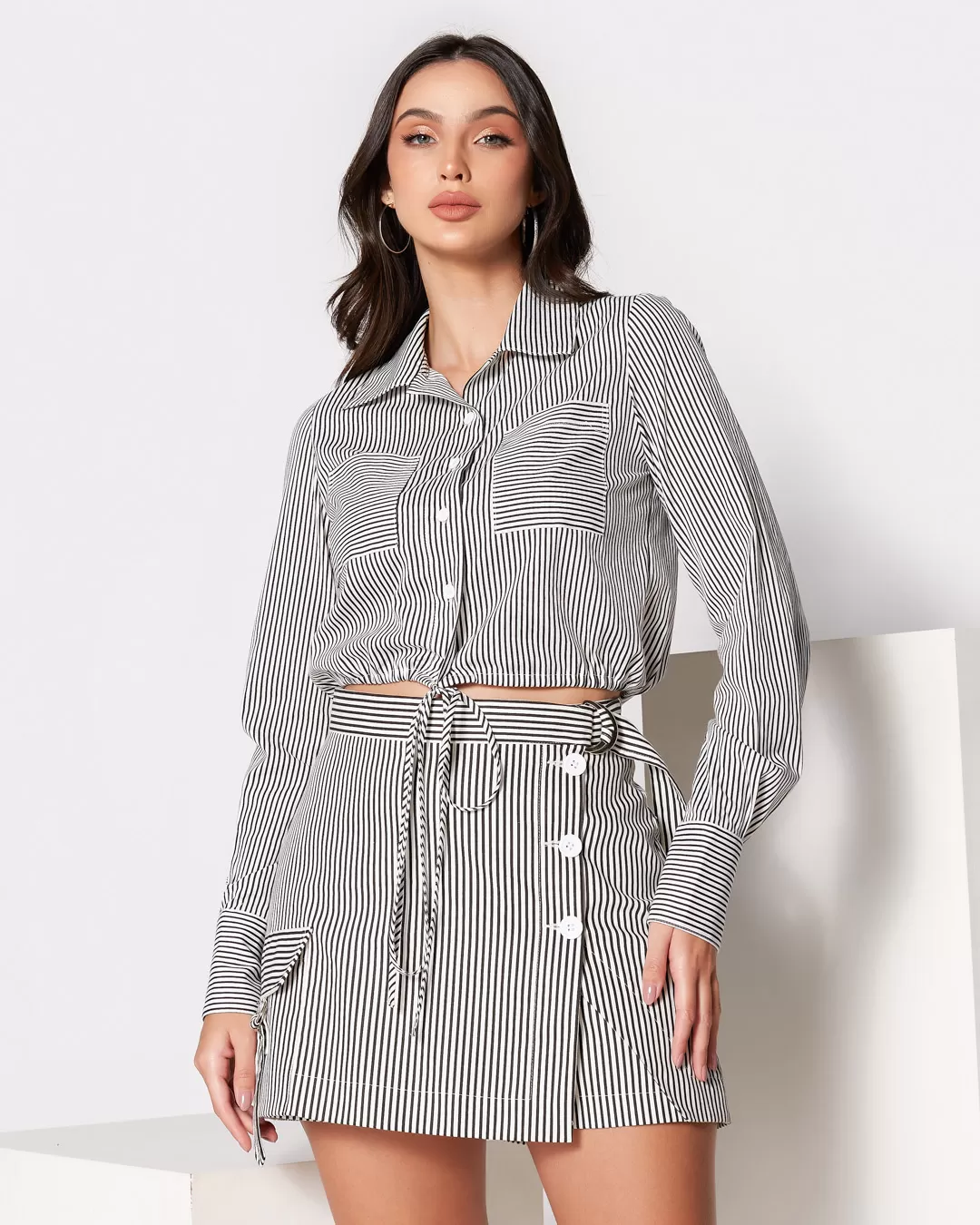 Miss Misses - Miss Misses Striped Cropped Shirt With Pocket Black - 54090PRETO Miss Misses - Miss Misses Striped Cropped Shirt With Pocket Black - 54090PRETO