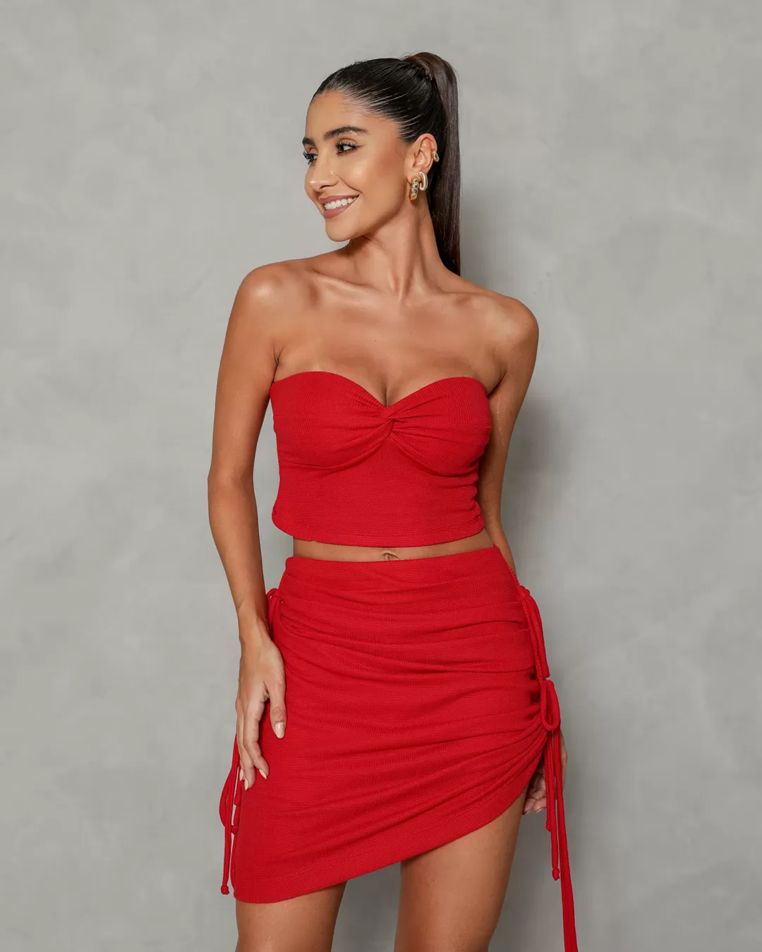 Dot Clothing - Cropped Dot Clothing Twisted Red - 2158VERMELHO Dot Clothing - Cropped Dot Clothing Twisted Red - 2158VERMELHO
