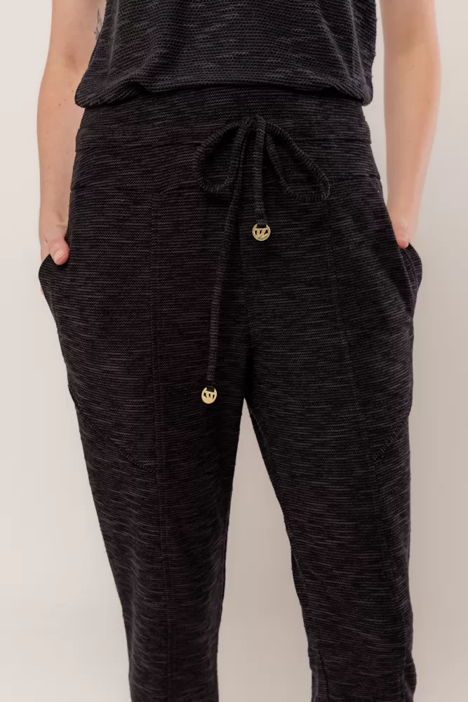 Hidrogênio - REGINA JOGGER PANTS BLACK - 19922001 Hidrogênio - REGINA JOGGER PANTS BLACK - 19922001