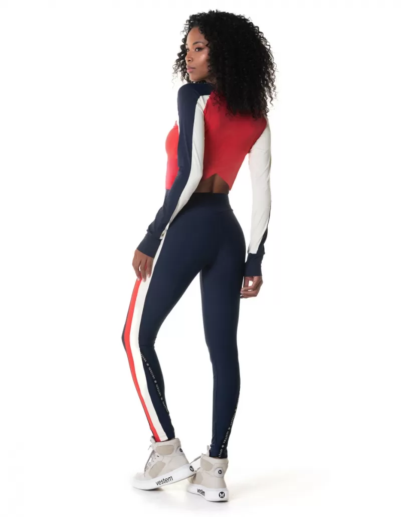 Vestem - Long Sleeve Shirt Dry Fit Groove Tomato Red - BML455.I24.C0441 Vestem - Long Sleeve Shirt Dry Fit Groove Tomato Red - BML455.I24.C0441