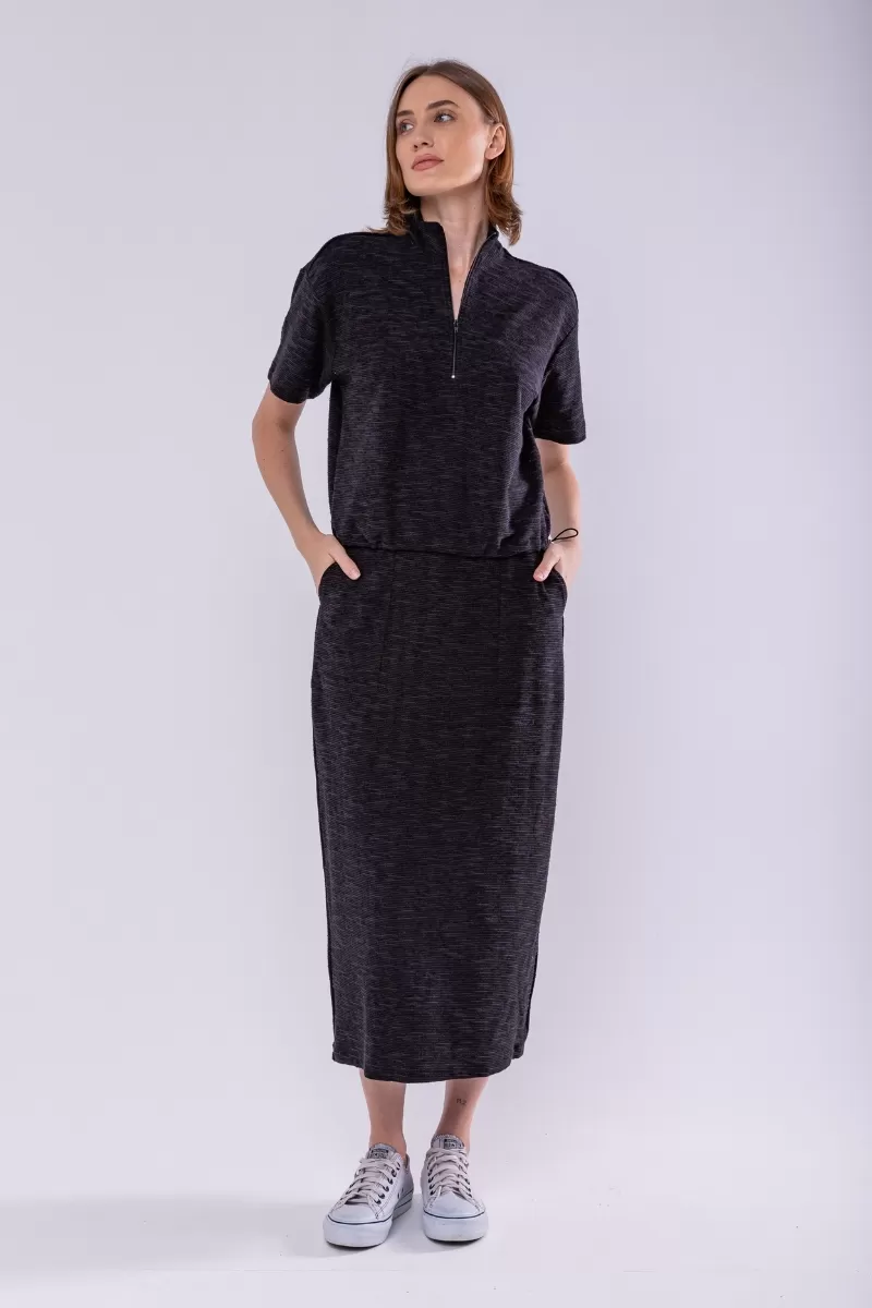 Hidrogênio - BLACK MIDI STRAIGHT SKIRT - 19920001 Hidrogênio - BLACK MIDI STRAIGHT SKIRT - 19920001