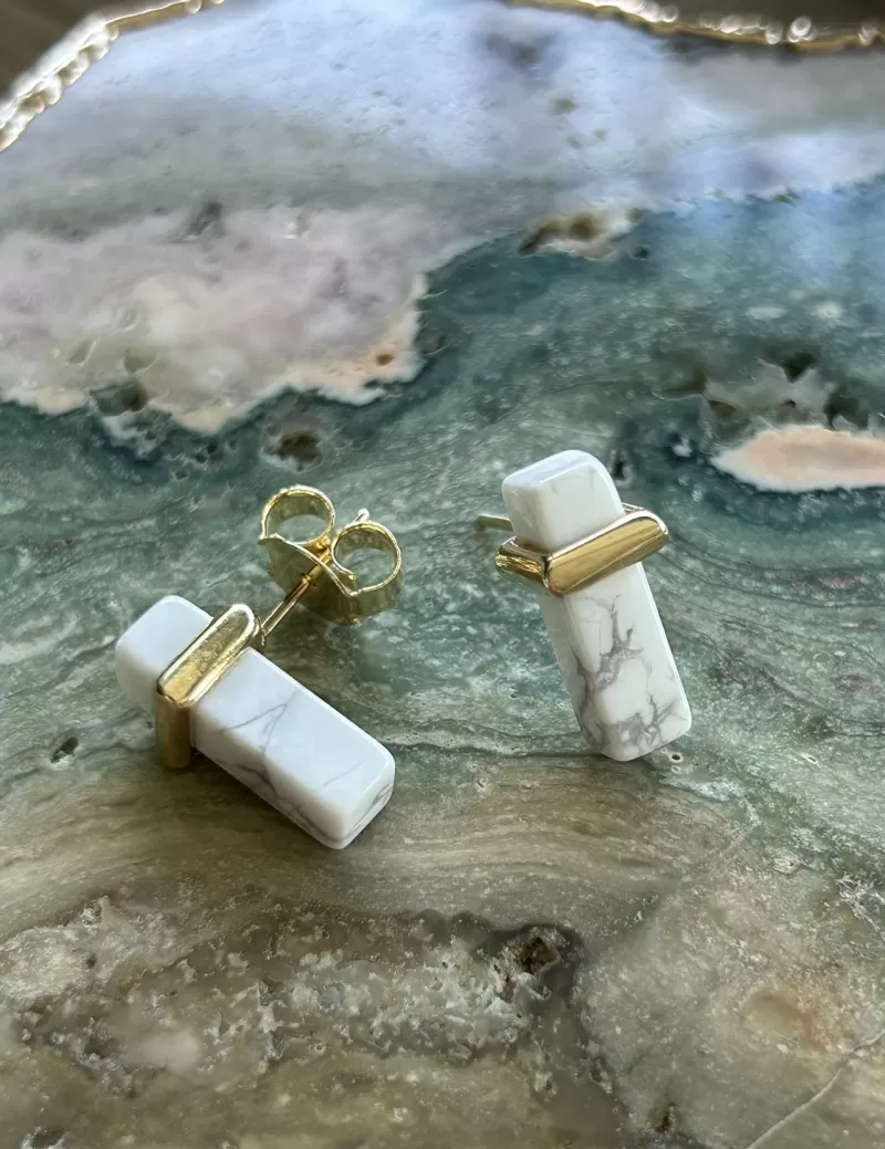 Mikabe - White Howlite Stone Earring - MK1720