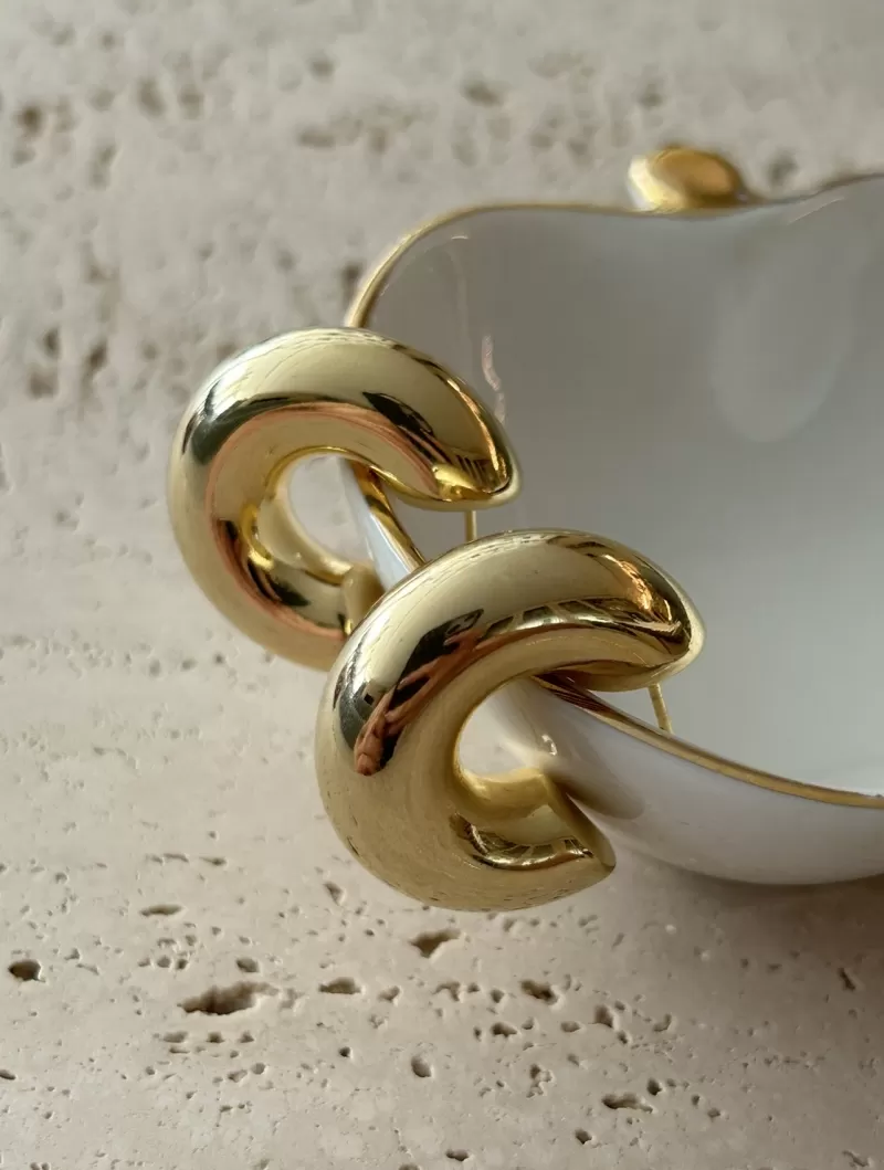 Mikabe - Earring Socks Hoop Puffer Gold M - MK1726