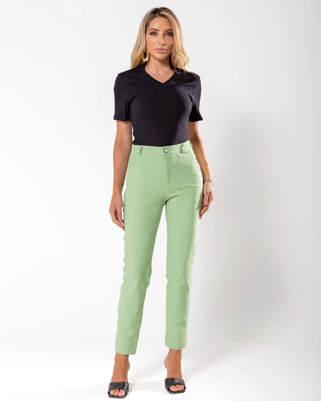 Miss Misses - Miss Misses Ribbed Shirt V Neck Short Sleeve Black - 54181PRETO Miss Misses - Miss Misses Ribbed Shirt V Neck Short Sleeve Black - 54181PRETO