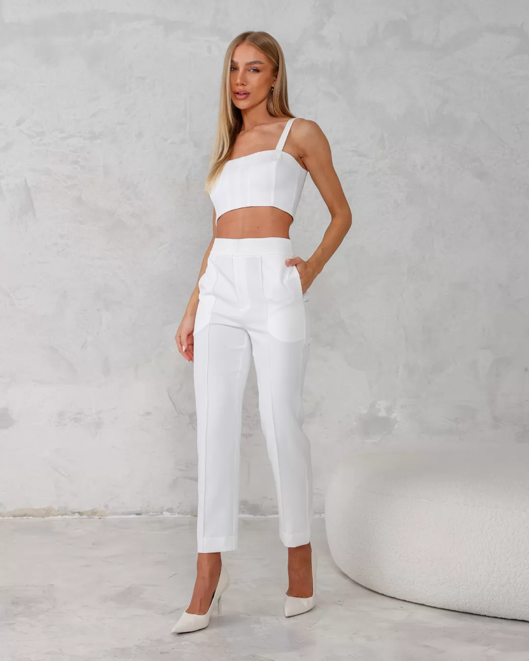 Dot Clothing - Set Dot Clothing Pants and Cropped Offwhite - 2240OFF Dot Clothing - Set Dot Clothing Pants and Cropped Offwhite - 2240OFF