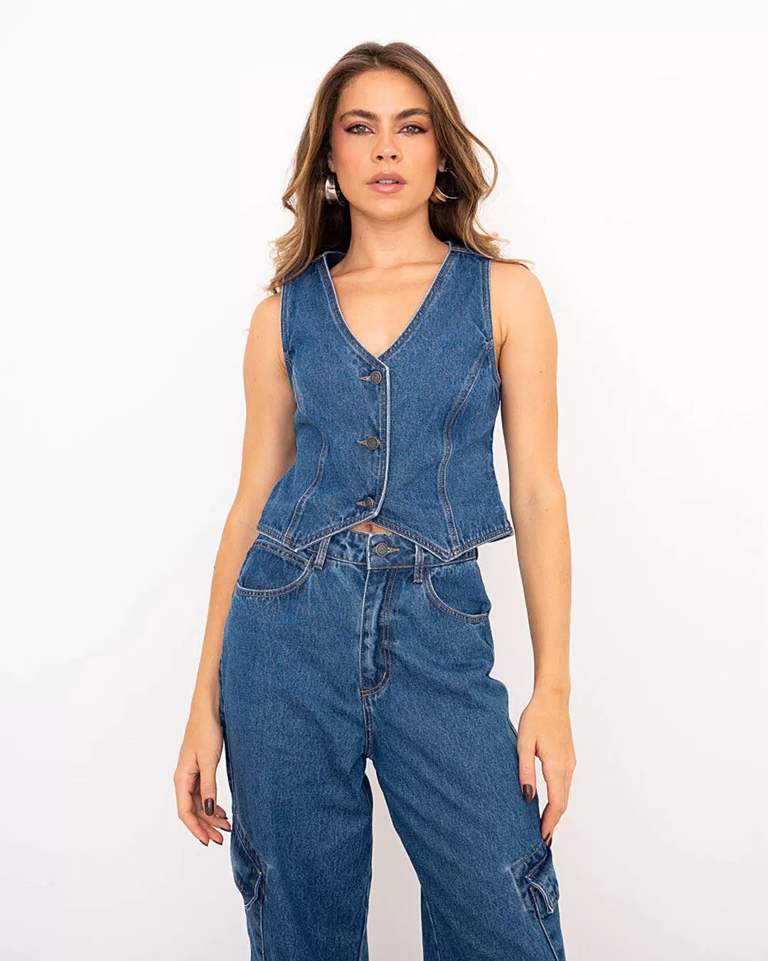 Alcance Jeans - Medium Blue Jeans Reach Vest - 08178AZME Alcance Jeans - Medium Blue Jeans Reach Vest - 08178AZME