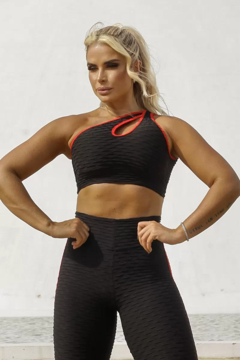 Canoan - Black and Red Tex Cross Top - 79570 Canoan - Black and Red Tex Cross Top - 79570