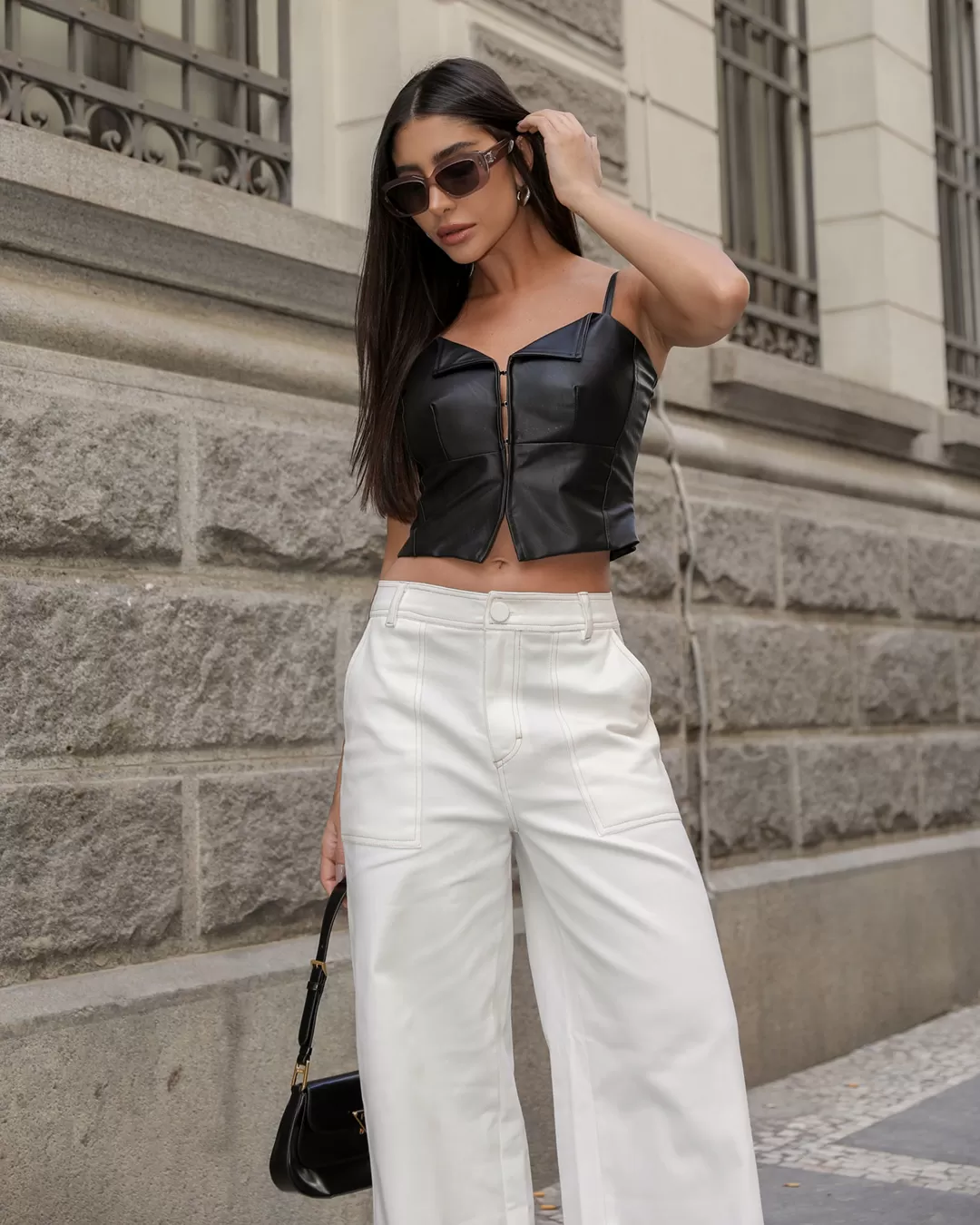 Dot Clothing - Cropped Dot Clothing Black Leather - 2312PRETO Dot Clothing - Cropped Dot Clothing Black Leather - 2312PRETO