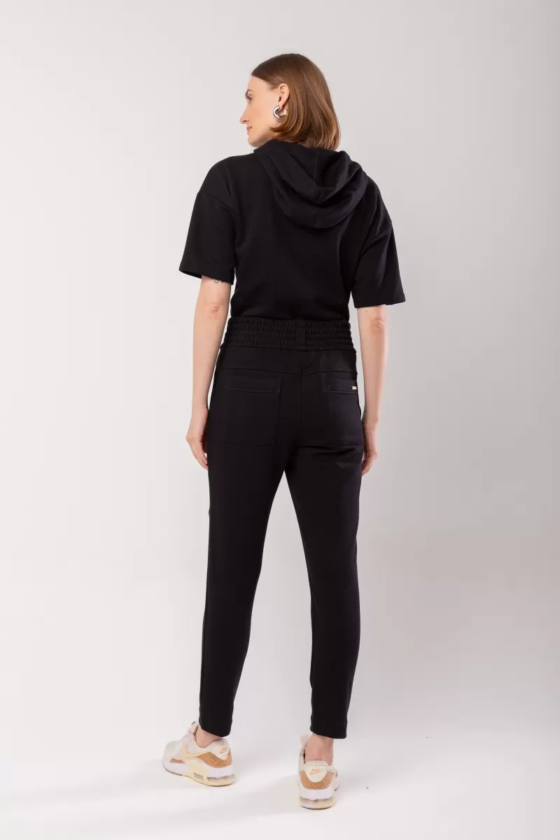 Hidrogênio - JOGGER PANTS WITH CUTOUTS BLACK LU SWEATSHIRT - 20013001 Hidrogênio - JOGGER PANTS WITH CUTOUTS BLACK LU SWEATSHIRT - 20013001