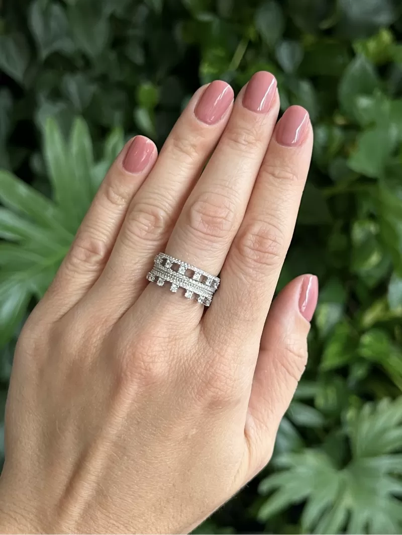 Mikabe - White Rhodium Crown Ring - MK1742