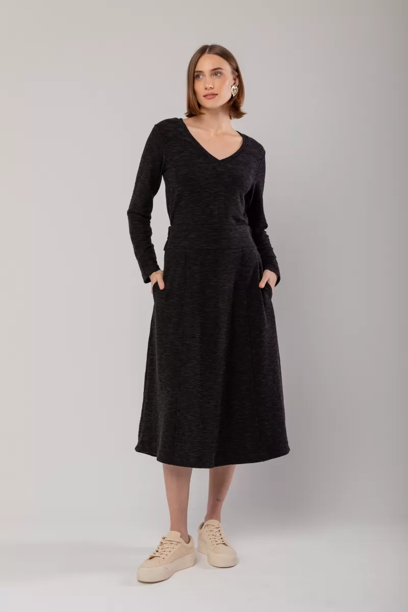 Hidrogênio - BLACK MIDI MAXI STRAIGHT SKIRT - 20019001 Hidrogênio - BLACK MIDI MAXI STRAIGHT SKIRT - 20019001