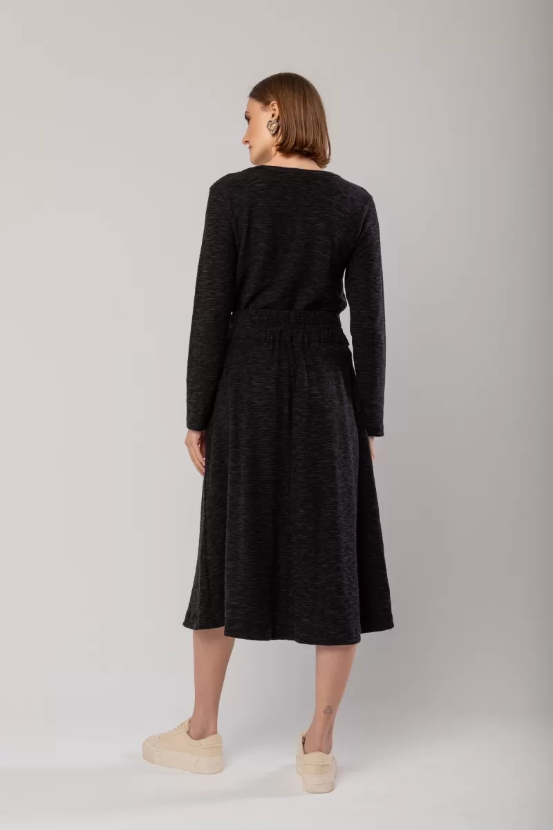 Hidrogênio - BLACK MIDI MAXI STRAIGHT SKIRT - 20019001 Hidrogênio - BLACK MIDI MAXI STRAIGHT SKIRT - 20019001
