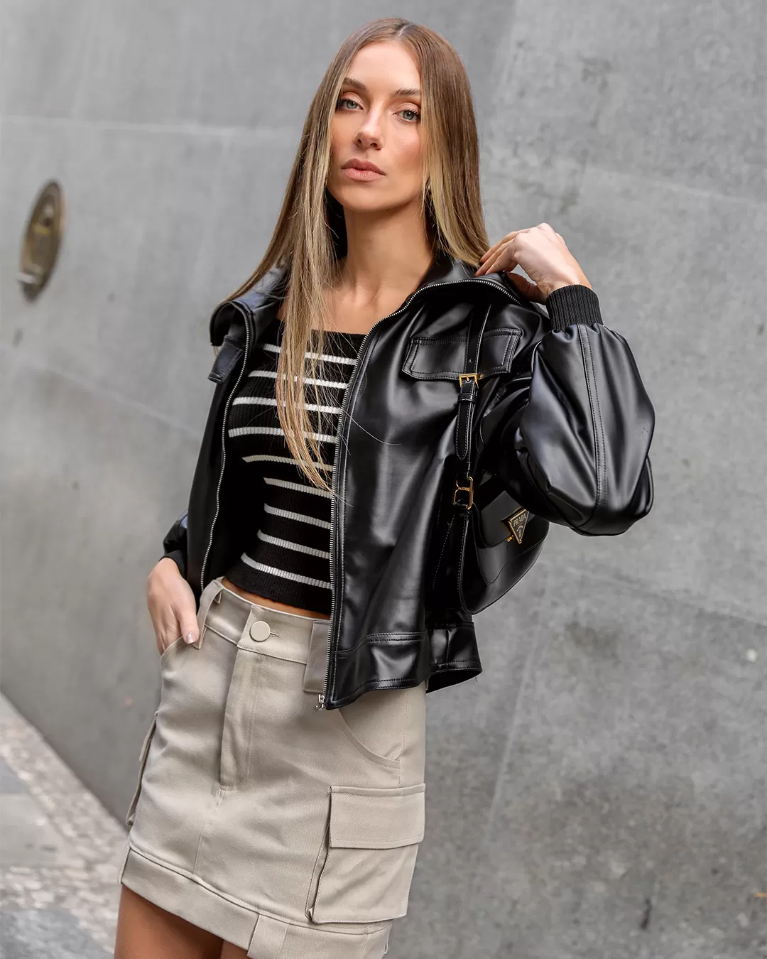 Dot Clothing - Dot Clothing Bomber Leather Jacket Black - 2321PRETO Dot Clothing - Dot Clothing Bomber Leather Jacket Black - 2321PRETO