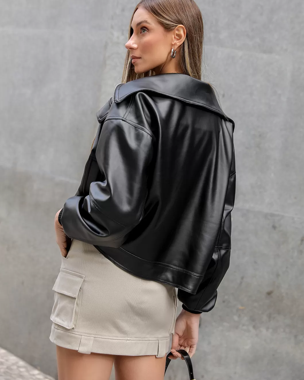 Dot Clothing - Dot Clothing Bomber Leather Jacket Black - 2321PRETO Dot Clothing - Dot Clothing Bomber Leather Jacket Black - 2321PRETO