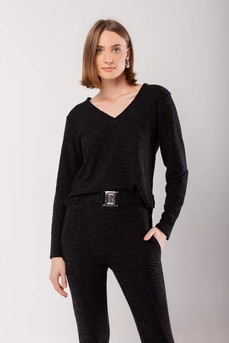 Hidrogênio - MG LONG BLACK THREAD BLOUSE - 20057001 Hidrogênio - MG LONG BLACK THREAD BLOUSE - 20057001